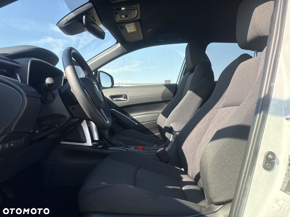 Toyota Corolla Cross 2.0 Hybrid Style - 17