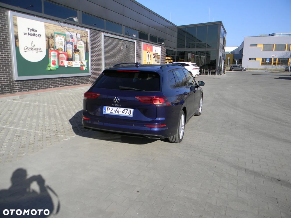 Volkswagen Golf 1.5 TSI OPF Active - 9