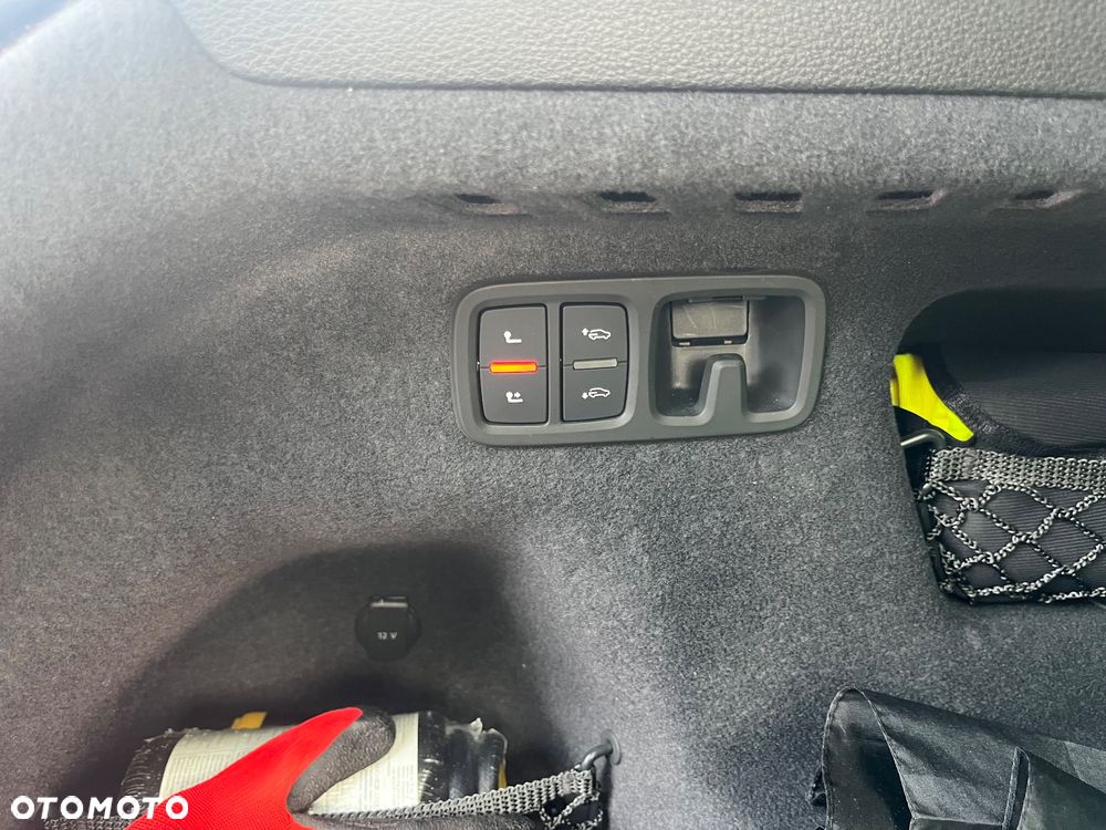 Audi Q8 ver-50-tdi-mhev-quattro-black-edition-tiptronic - 28