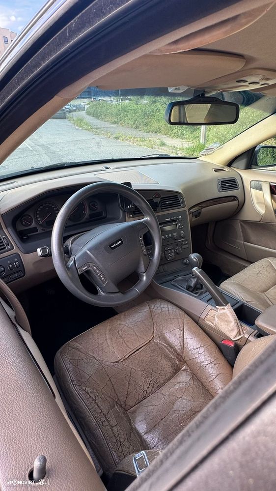 Volvo V70 2.0 T - 7