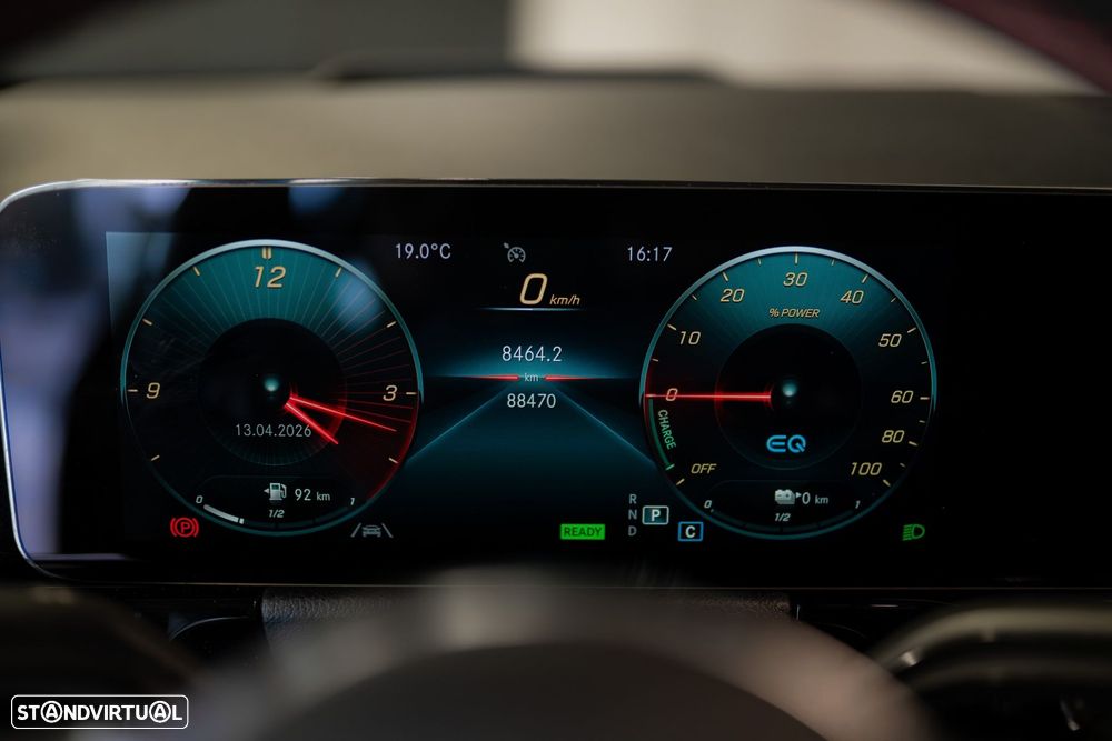 Mercedes-Benz GLA 250 e 8G-DCT AMG Line - 39