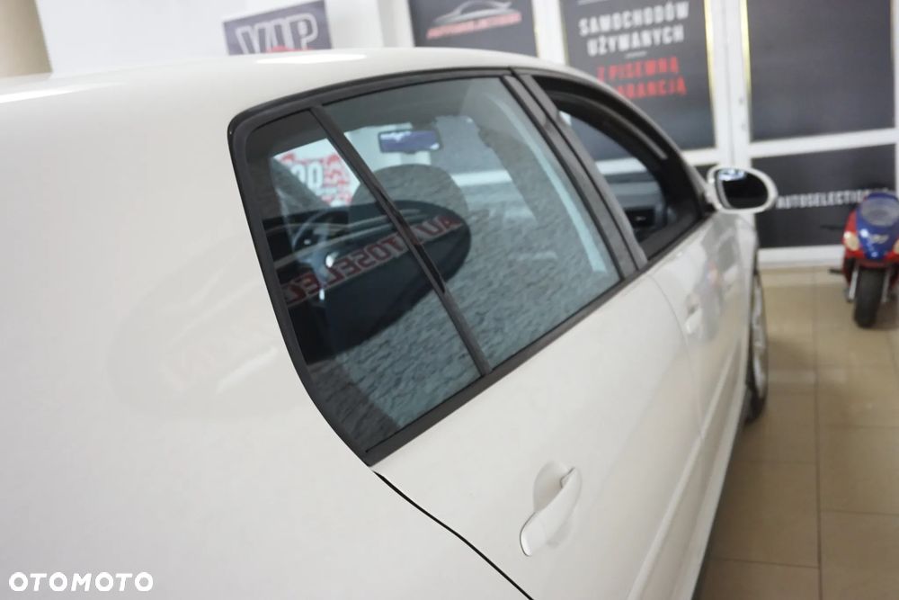 Volkswagen Golf 2.0 GTI - 17