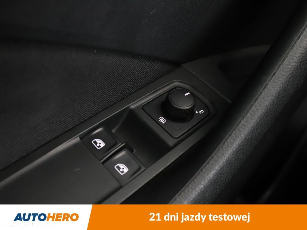 Skoda Kamiq 1.0 TSI Active - 29