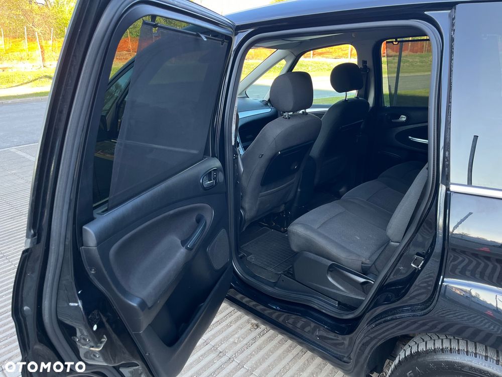 Ford Galaxy 2.0 TDCi Titanium - 25