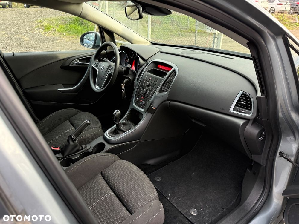 Opel Astra - 17