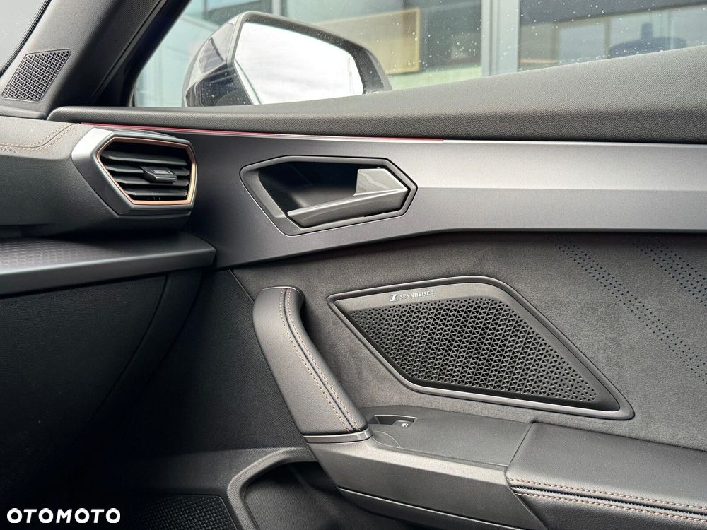 Cupra Formentor 1.5 eTSI mHEV DSG - 35
