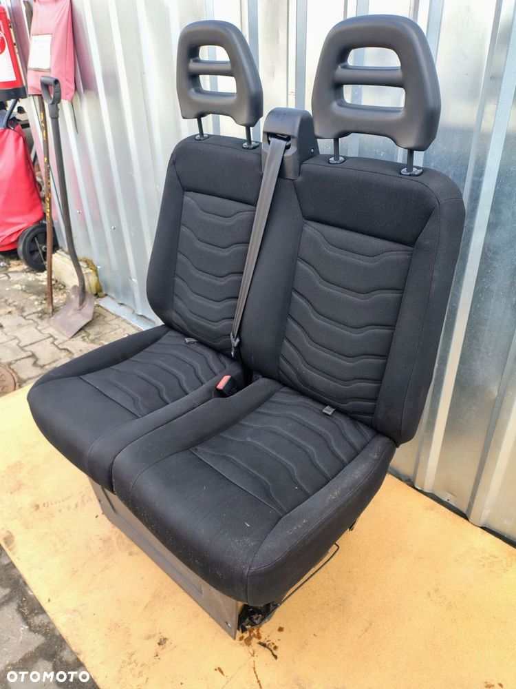 FOTEL PODWÓJNY PASAŻERA IVECO DAILY 2014- ANGLIK UK A70 - 4