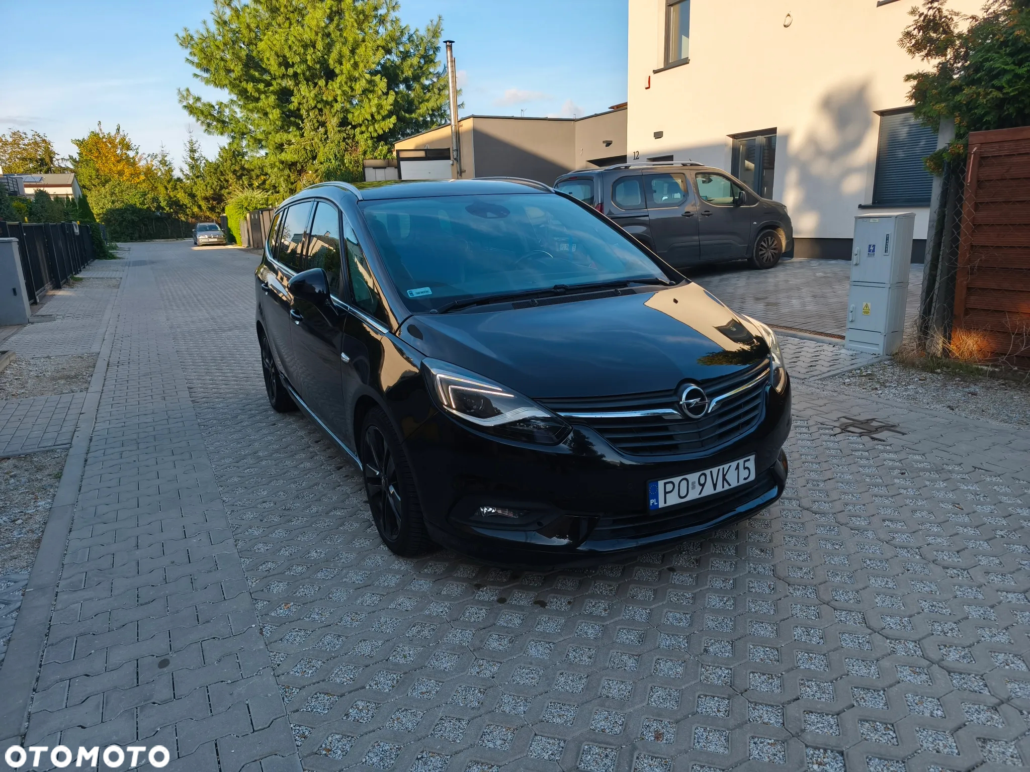 Opel Zafira 1.6 D Start/Stop Business Innovation - 4