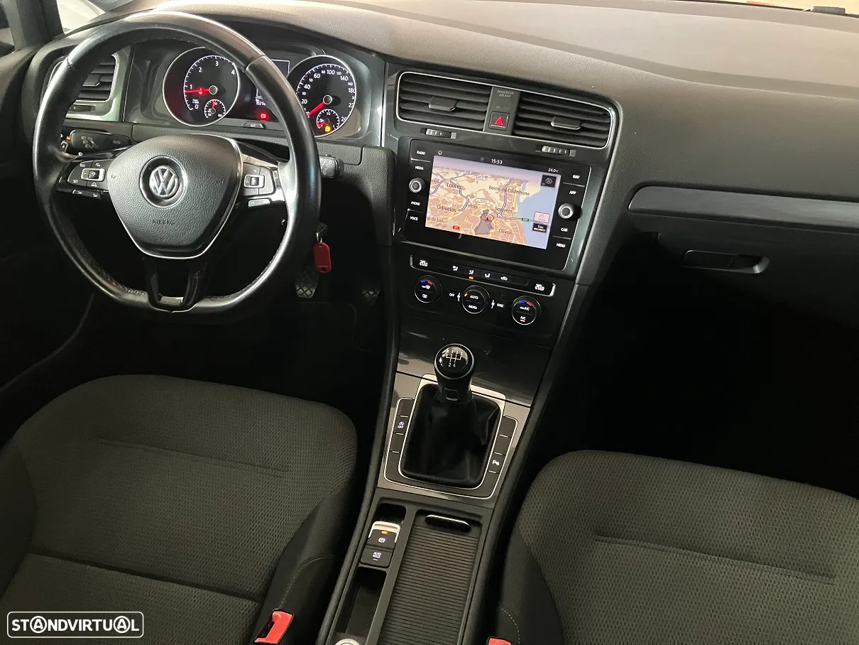 VW Golf Variant 1.6 TDi Confortline - 34