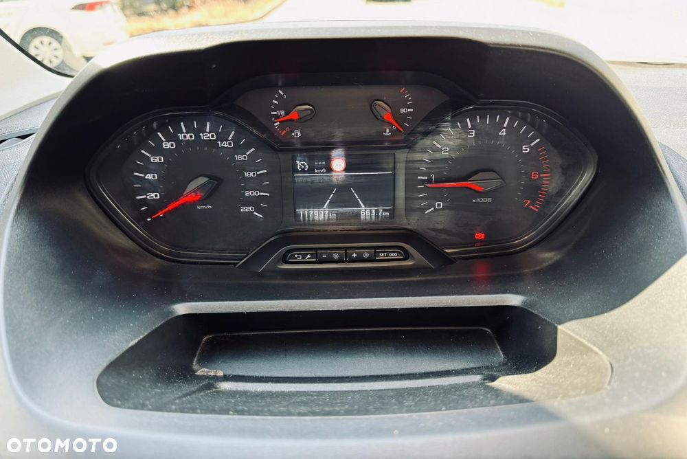 Peugeot PARTNER L1 - 26