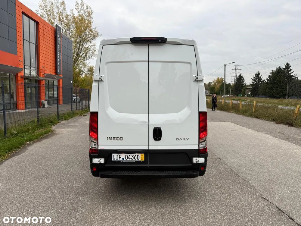 Iveco Daily 35S14, L4H2, Niski Przebieg, Zadbane - 7