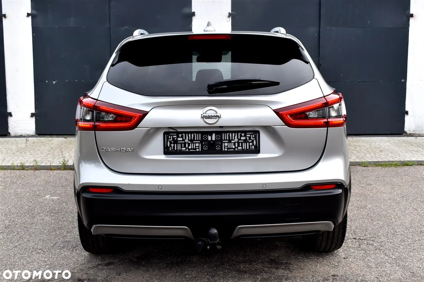 Nissan Qashqai 1.3 DIG-T ZAMA - 8