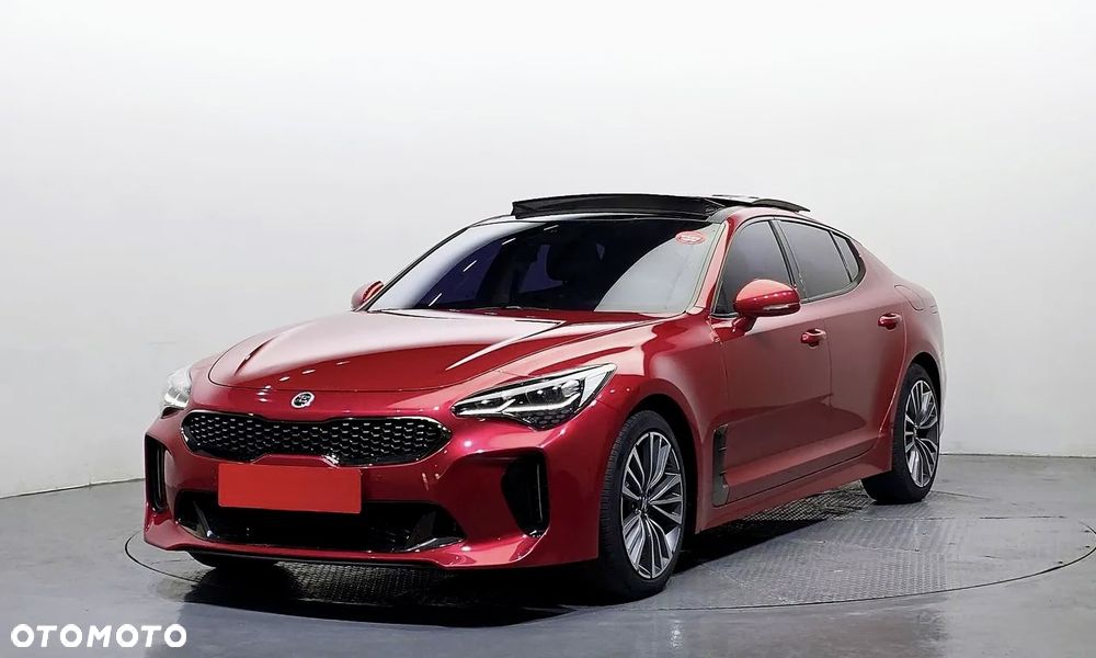 Kia Stinger - 2