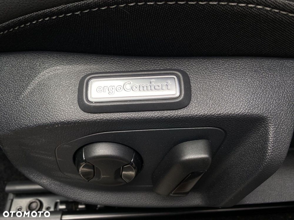 Volkswagen Arteon 2.0 TSI R-Line DSG - 13