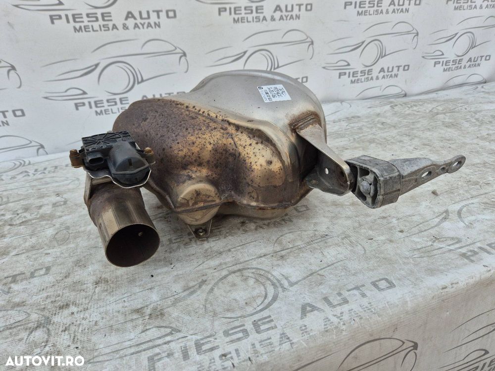 Toba finala stanga cu clapeta Porsche Macan 95B253611AH an 2014-2024 - 2