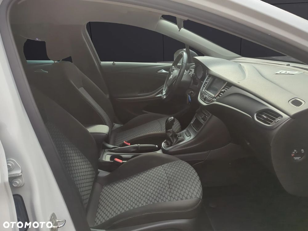 Opel Astra Sports Tourer 1.2 Turbo Edition - 16