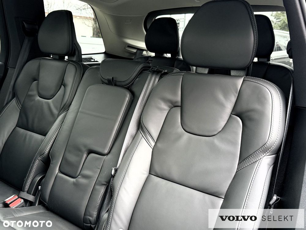 Volvo XC 90 - 18