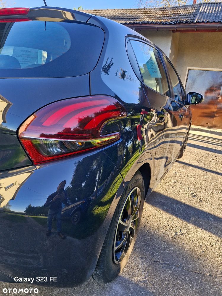 Peugeot 208 PureTech 68 Like - 11