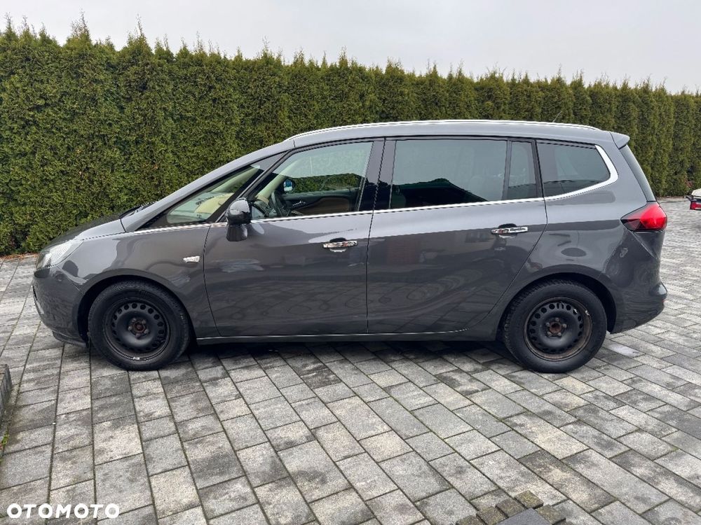 Opel Zafira - 9