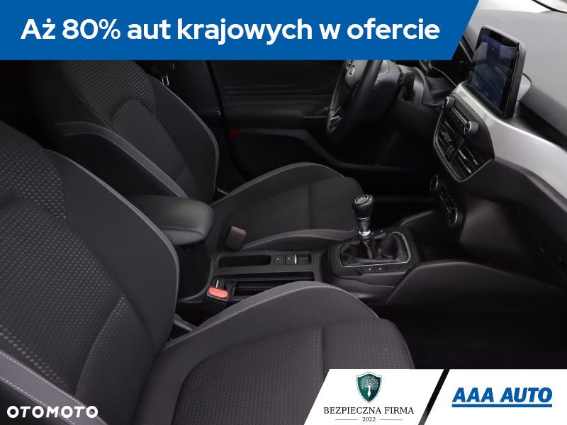 Ford Focus - 10