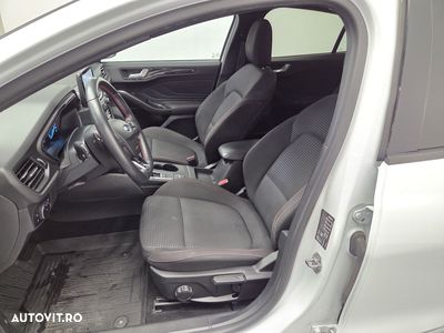 Ford Focus - 7