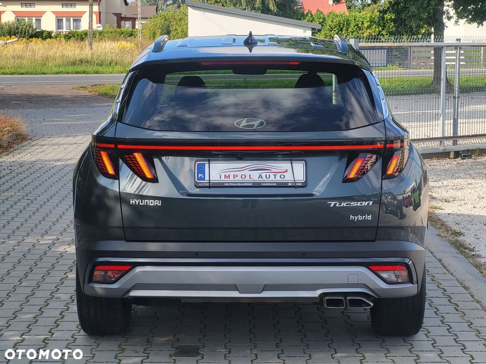 Hyundai Tucson 1.6 T-GDi HEV Executive 4WD - 3