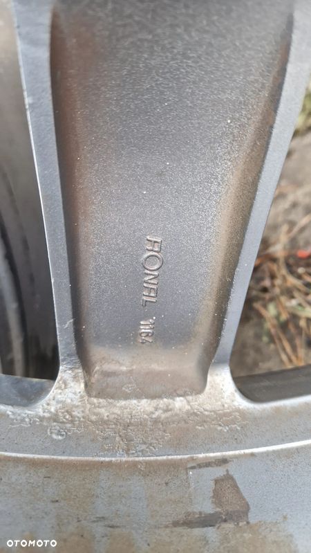 Ford Mondeo Mk3 Felgi aluminiowe 17,5Jx18 5x108 - 6