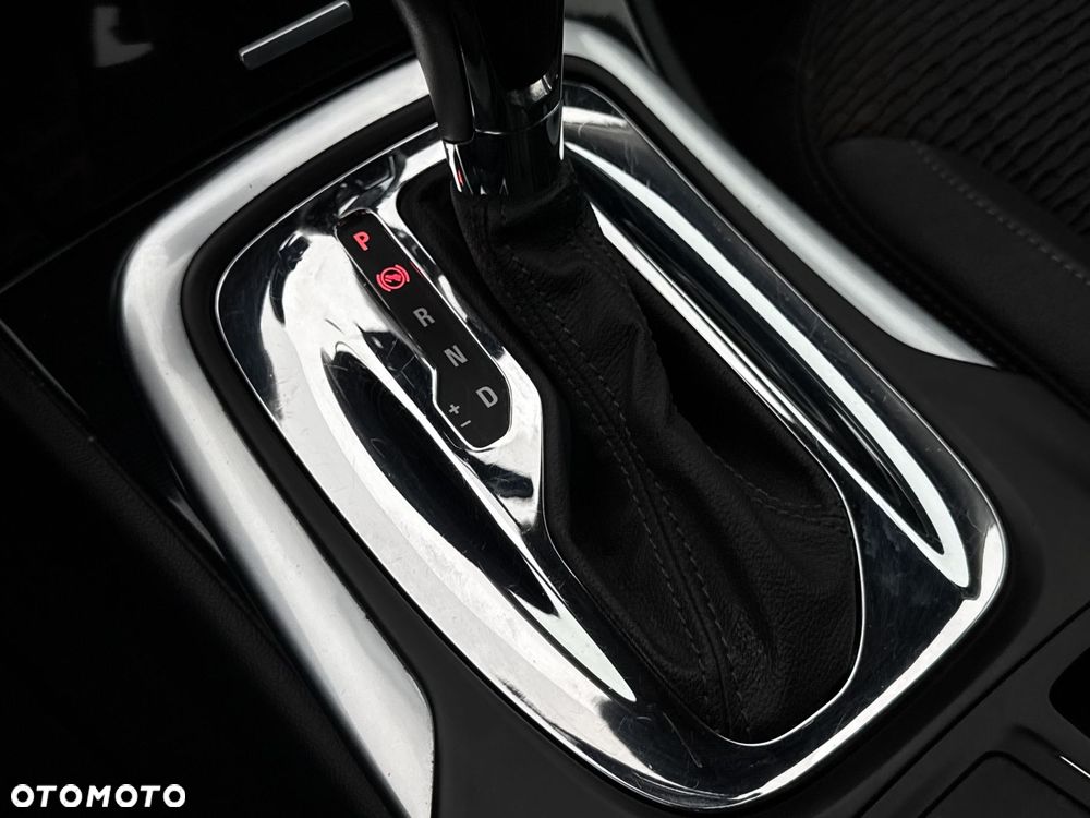 Opel Insignia 2.0 CDTI Cosmo - 23