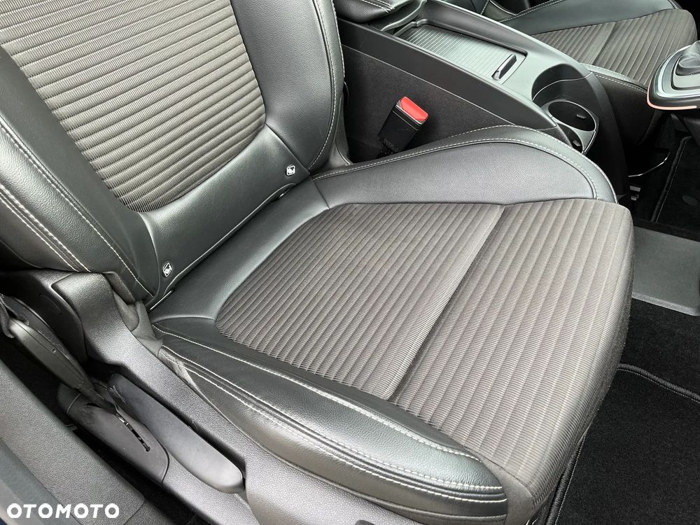 Renault Scenic - 24