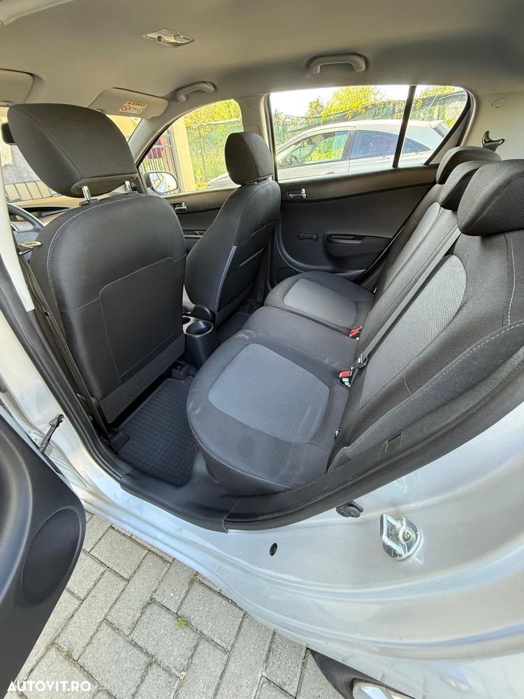 Hyundai i20 1.2 Comfort+ - 6