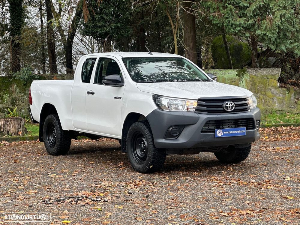 Toyota Hilux 2.4 D-4D 4WD CE Trial - 20