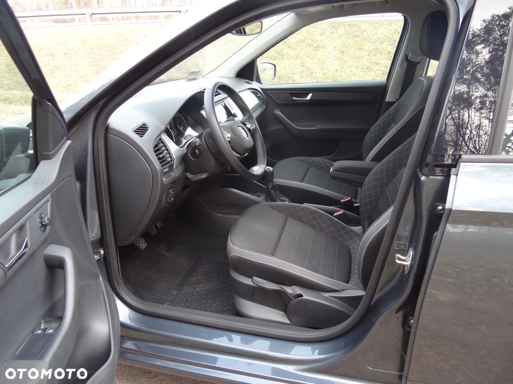 Skoda Fabia 1.0 TSI Ambition - 17
