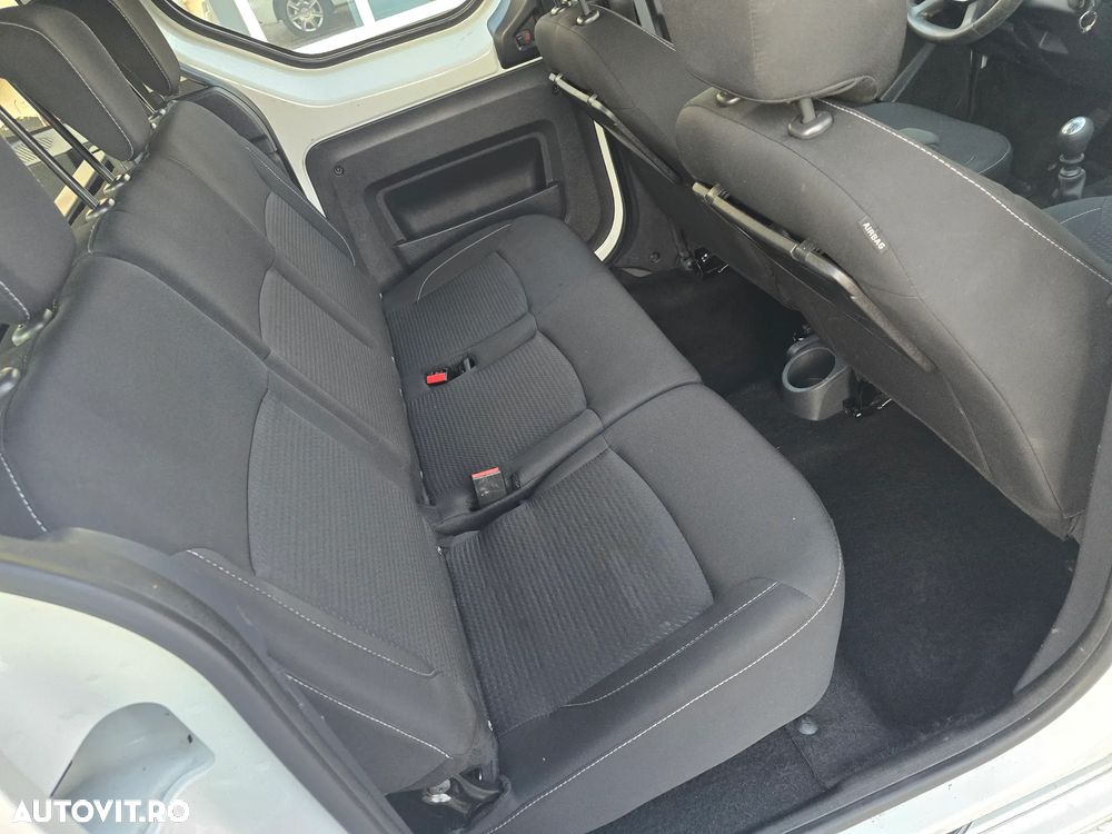 Dacia Dokker 1.5 Blue dCi Laureate - 9