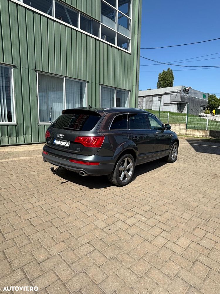 Audi Q7 - 5