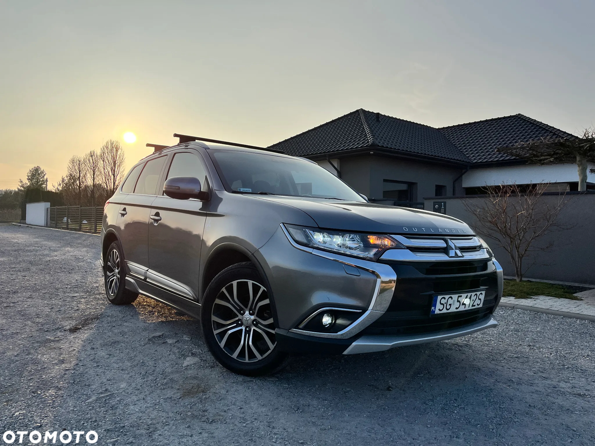 Mitsubishi Outlander 2.0 Intense Comfort 4WD CVT - 2