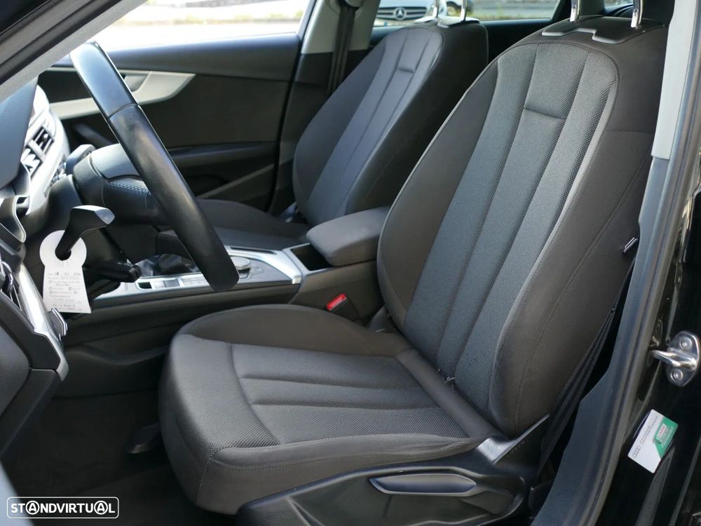 Audi A4 Avant 2.0 TDI - 26