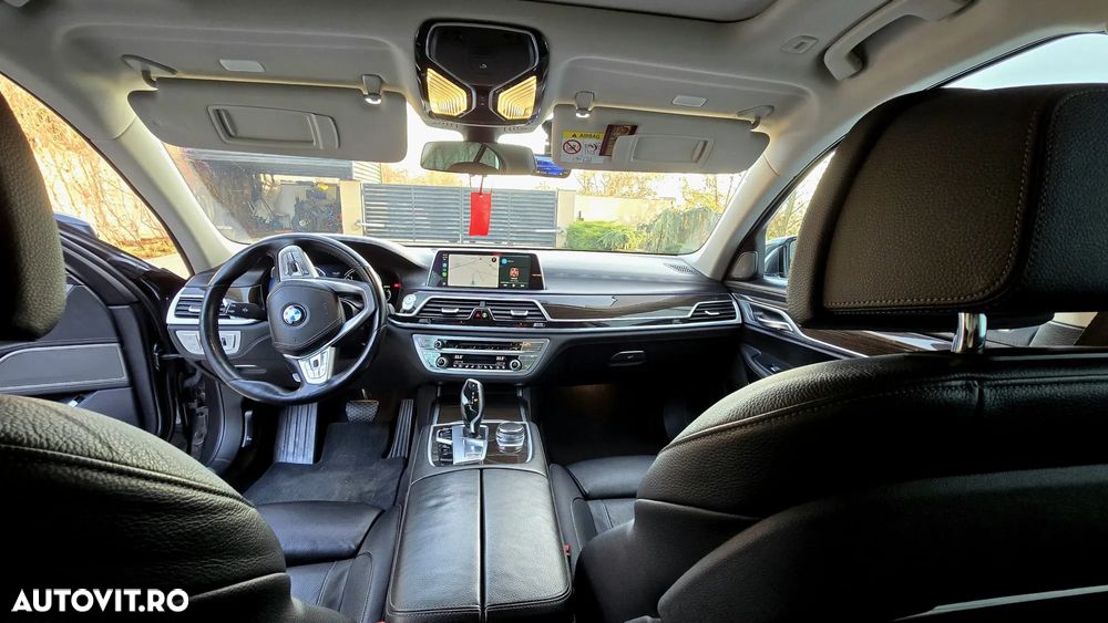 BMW Seria 7 730d xDrive - 14