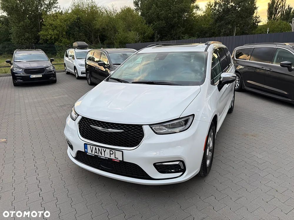 Chrysler Pacifica - 9