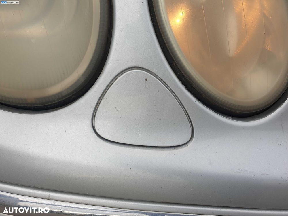 Bara Spoiler Fata cu Grile Proiectoare cu Bandouri cu Locas Senzori de Parcare si Locas Spalatoare Faruri cu Defecte Mercedes Clasa E Class W211 Break Combi NFL Non Facelift 2002 - 2006 Culoare C775 775 [K3437] [K3438] [K3439] [K3440] [K3441] [K3442] [K34 - 9