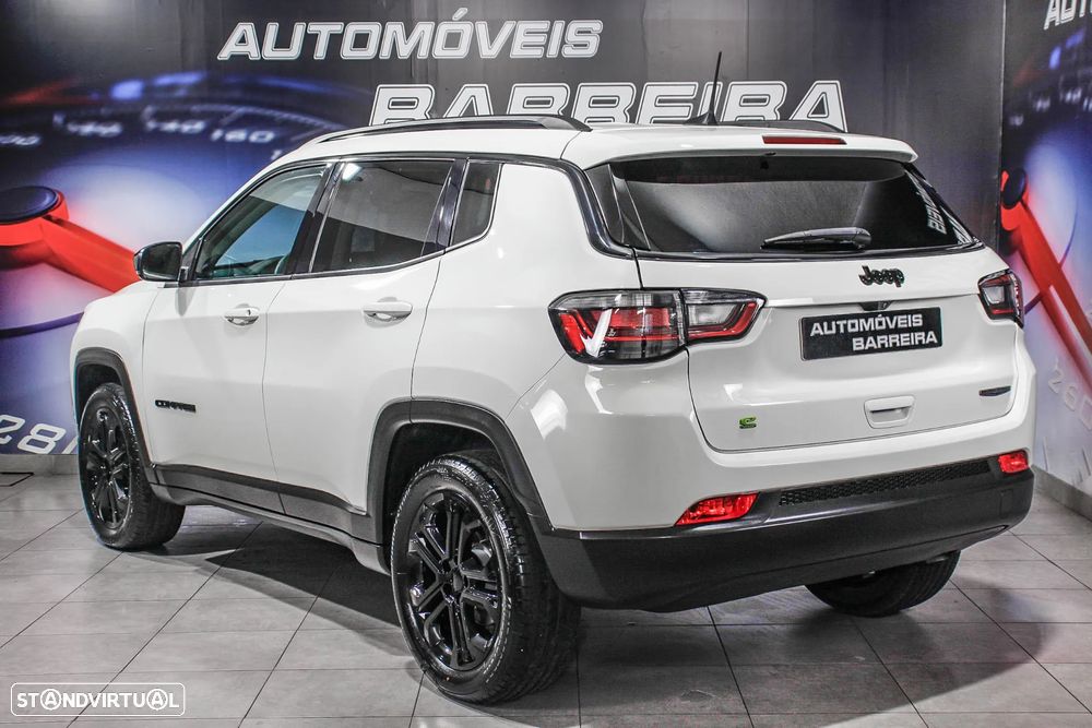 Jeep Compass 1.5 TG e-Hybrid Night Eagle DCT - 2