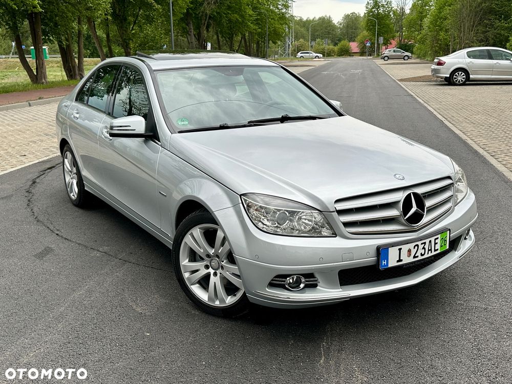 Mercedes-Benz Klasa C 180 BlueEFFICIENCY Avantgarde - 15