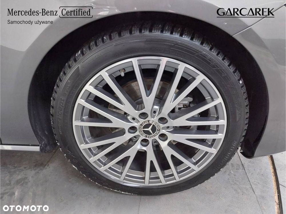 Mercedes-Benz CLA 200 d Progressive 8G-DCT - 23