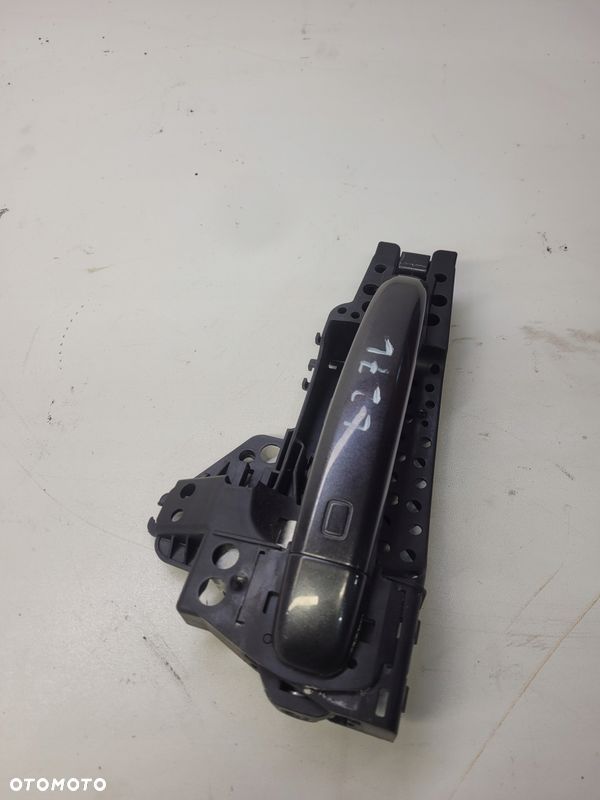 KLAMKA LEWA AUDI A4 B8 A5 8T Q5 LZ7L 8T0837885A * - 1