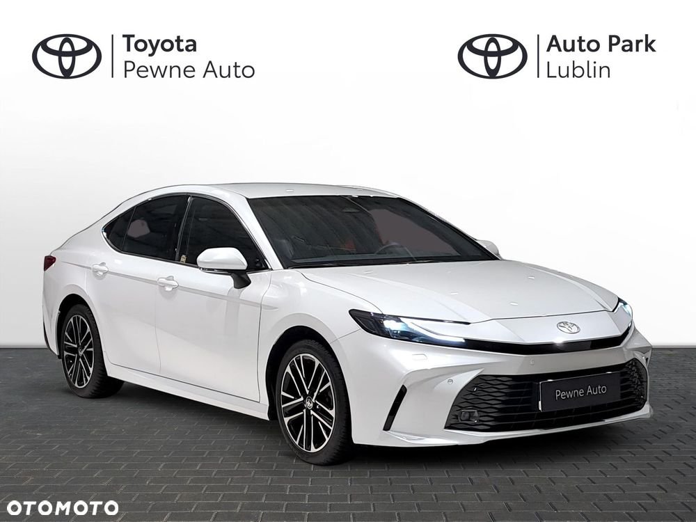 Toyota Camry - 7