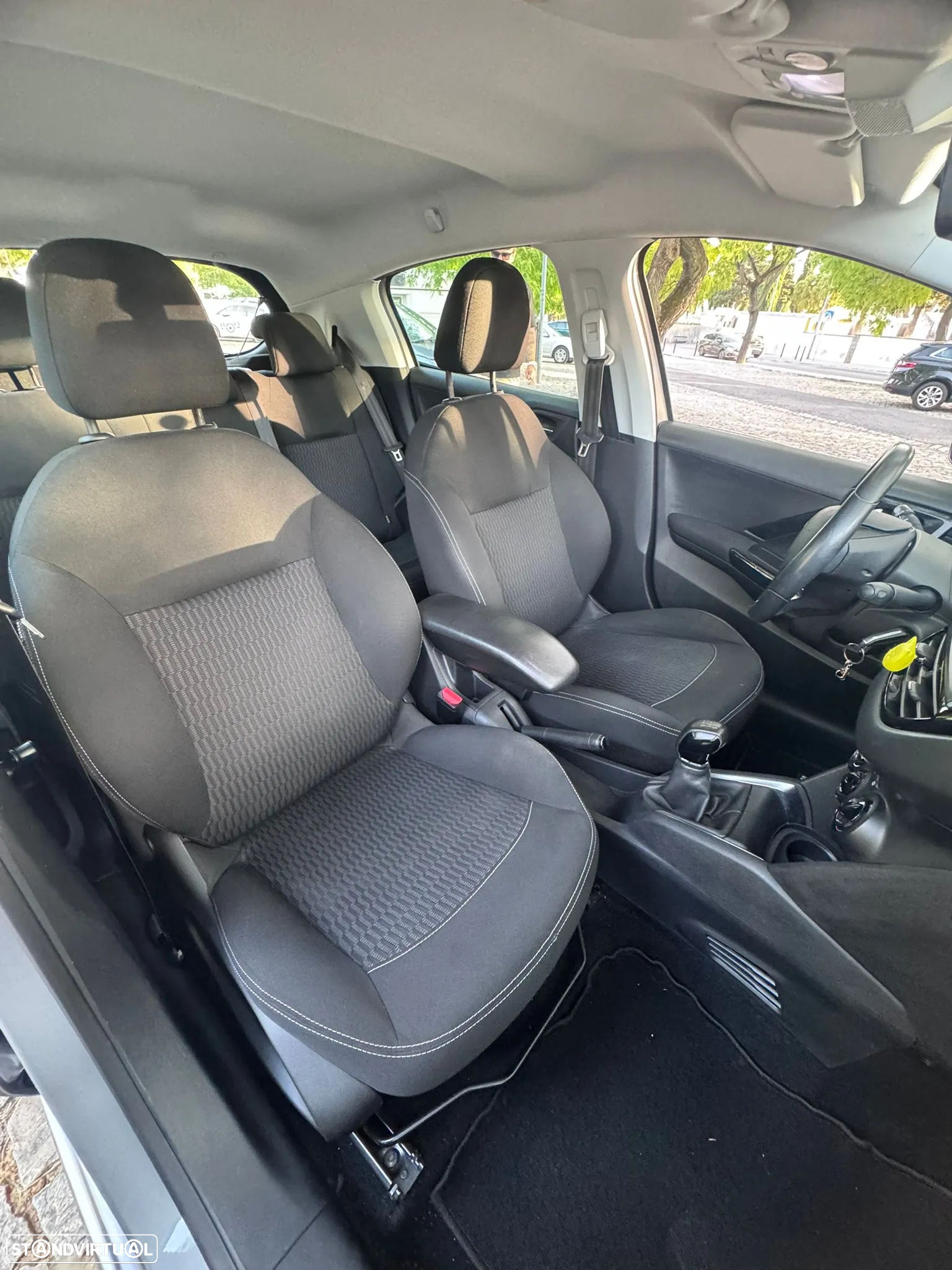Peugeot 208 1.5 BlueHDi Active - 10
