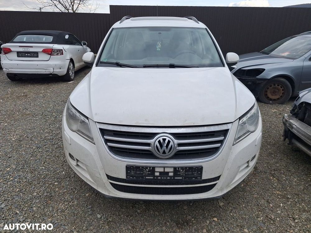 Dezmembrez VW Tiguan 2010 motor 1.4 tsi CAV culoare alb  LB9A - 1
