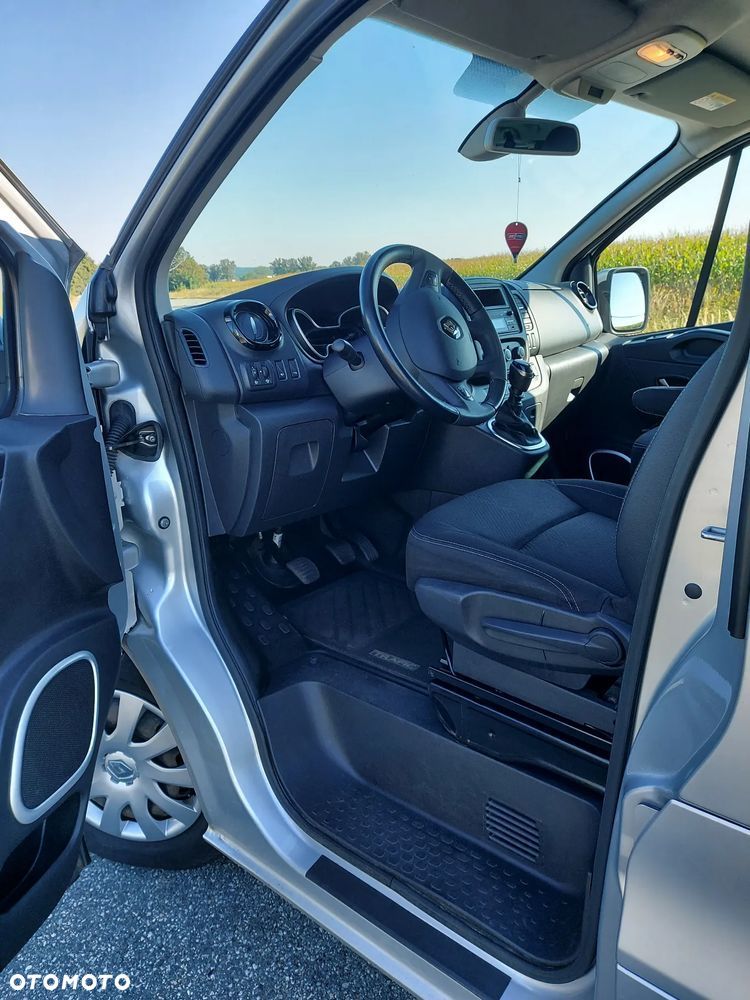 Renault Trafic SpaceClass 2.0 dCi - 15