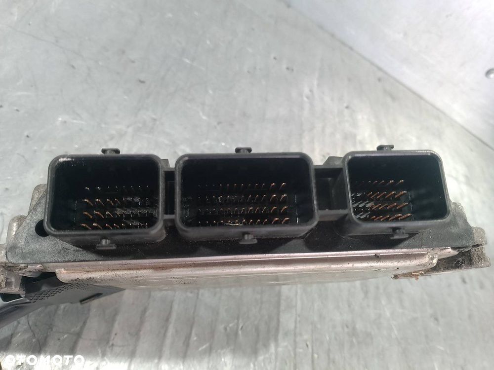 KOMPUTER, STEROWNIK RENAULT LAGUNA II LIFT 828200527713  8200566220 1.9 - 4