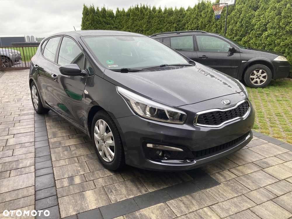 Kia Ceed 1.4 CVVT Attract - 9