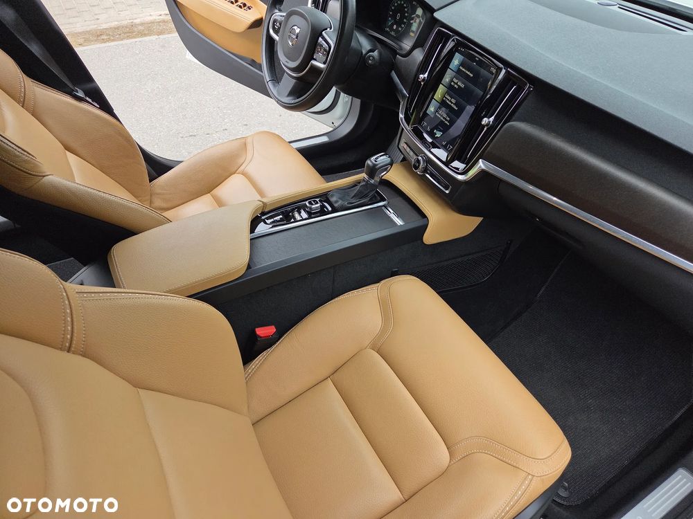 Volvo V90 Cross Country T6 AWD Geartronic - 21